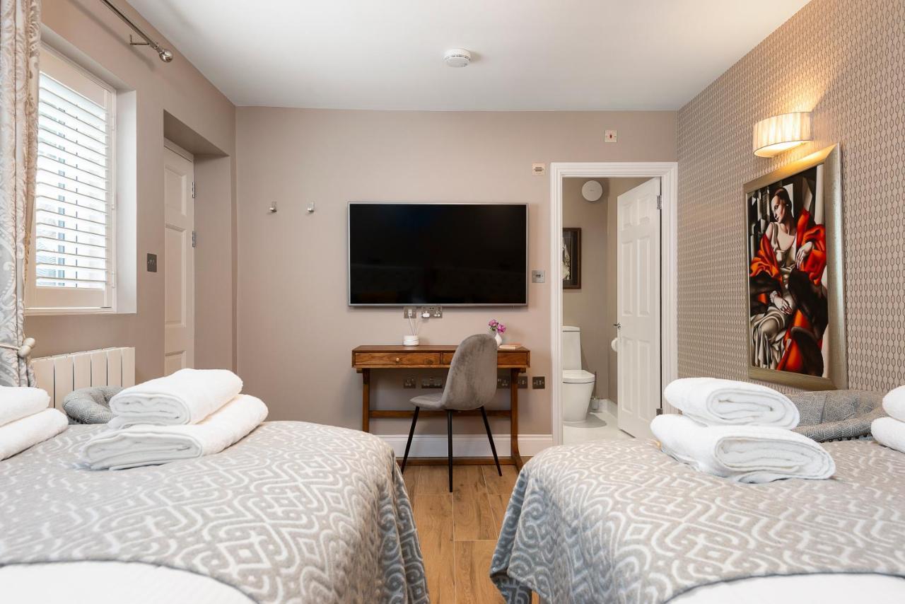 Windsorian Experience Apartment Екстериор снимка